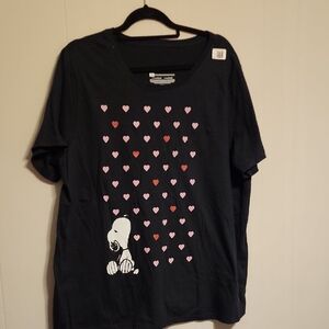 Snoopy Black Tee with Pink and Red Hearts